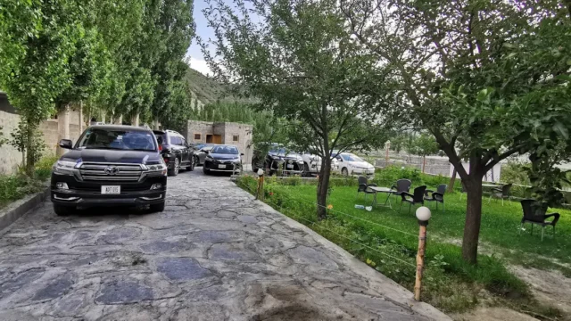 Gulmit Continental Hotel Hunza Valley