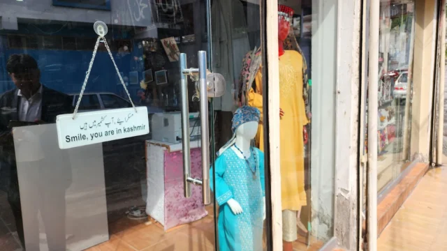 User Profile 5 K. Creations – Kashmiri Shawls and Handicrafts1