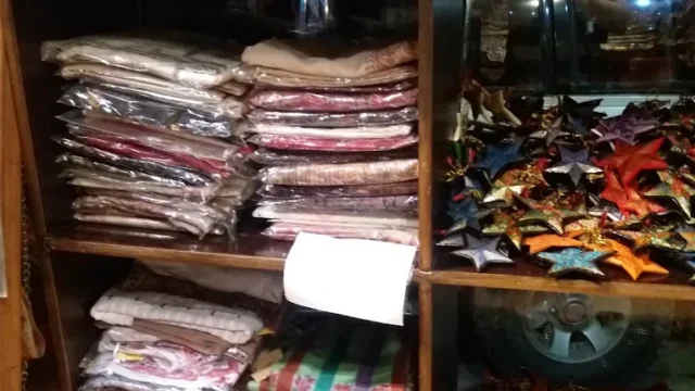 User Profile 4 K. Creations – Kashmiri Shawls and Handicrafts2