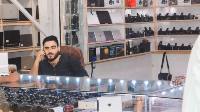 Pakistan Business Directory 28 Quetta dslr Fazal ahmad movie camera centre