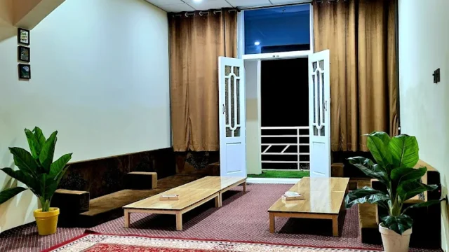 Royal's Villa by Premier Inn