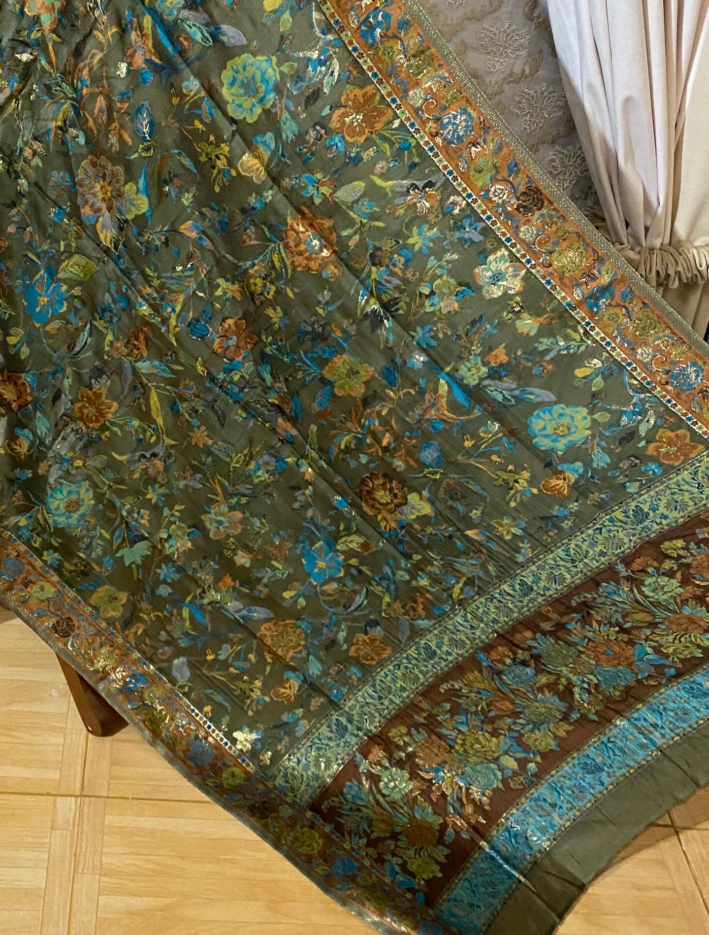 TAJ KASHMIRI HANDICRAFTS OUTLET1