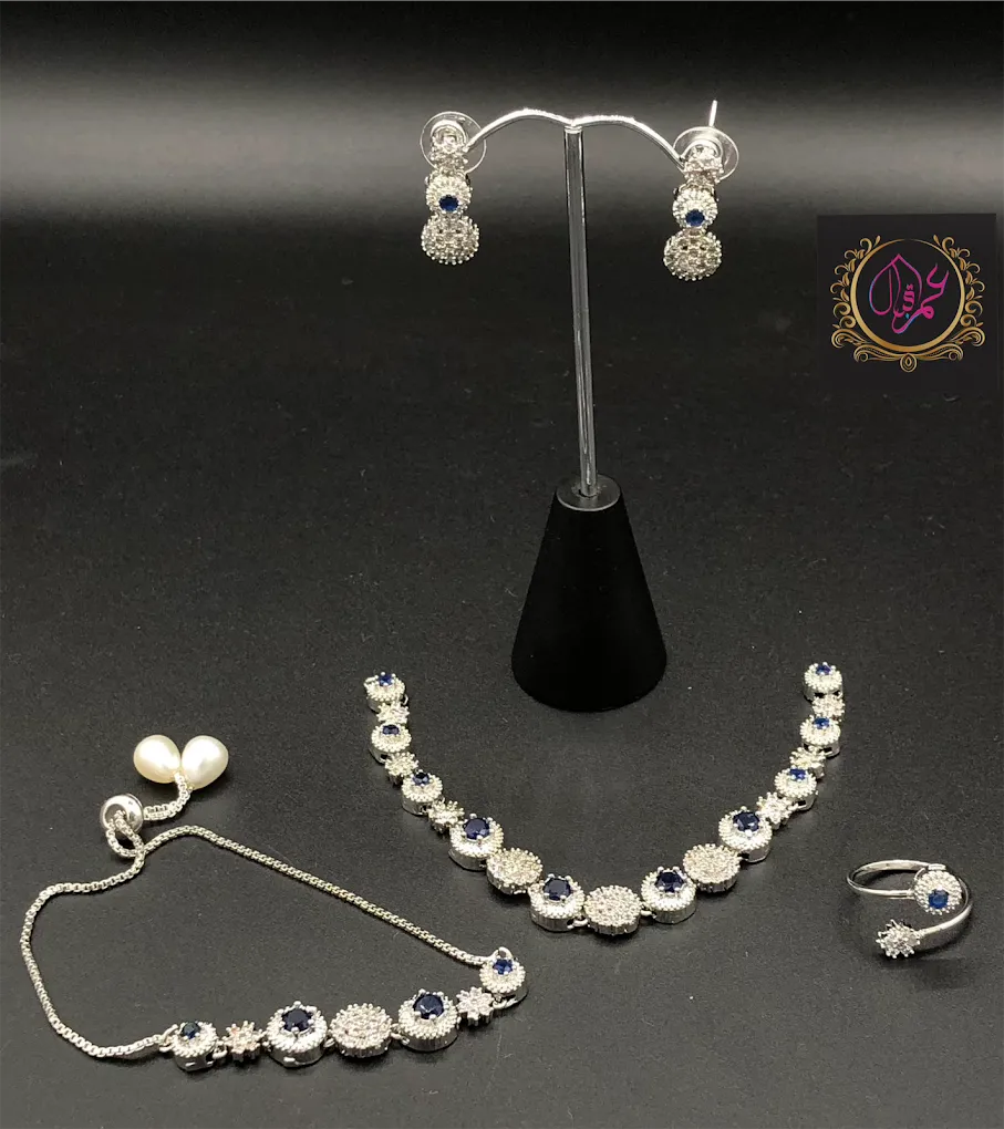 Umar Iqbal imitation jewellery