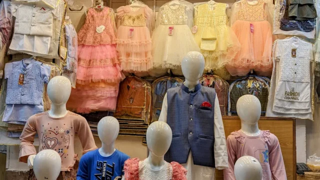 Khalid Garments Wholesale Dealer - Wholesaler in Rawalpindi, Pakistan.